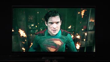 TCL Q7 reviewed by Trusted Reviews TCL Q7 reviewed by Trusted Reviews