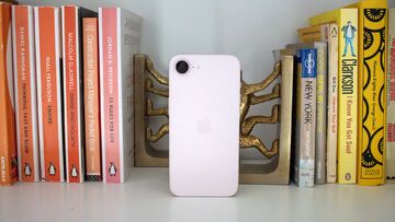Apple iPhone 17e Review