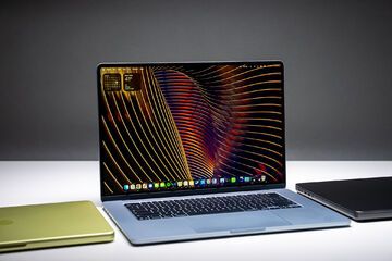 Apple MacBook Air M5 reviewed by The Verge