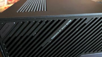 Minisforum MS-02 Ultra reviewed by Clubic.com