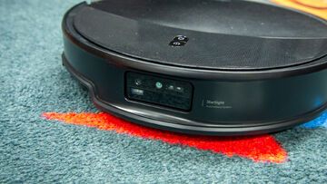 Roborock Saros 20 test� par Trusted Reviews