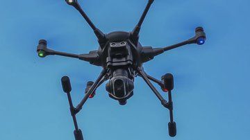 Yuneec Typhoon H test par CNET USA Yuneec Typhoon H test par CNET USA