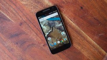 Lenovo Moto G4 Play test par TechRadar Lenovo Moto G4 Play test par TechRadar
