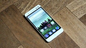 ZTE Blade V7 Lite test par TechRadar