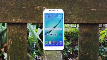 Samsung Galaxy S6 Edge test par TechRadar Samsung Galaxy S6 Edge test par TechRadar