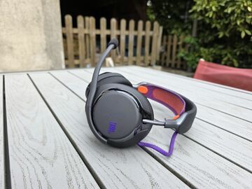 JBL Quantum 950 test par Clubic.com
