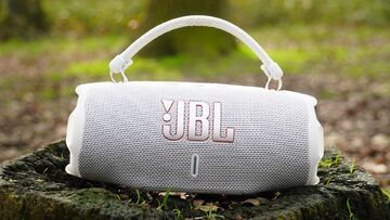 JBL Charge 6 reviewed by Trusted Reviews