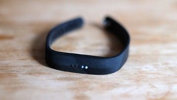 Fitbit Flex 2 test par TechRadar Fitbit Flex 2 test par TechRadar
