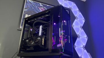 Cooler Master MasterFrame 360 Panorama testé par PCGamer Cooler Master MasterFrame 360 Panorama testé par PCGamer