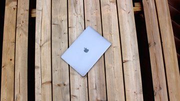 Apple MacBook Pro 13 test par TechRadar Apple MacBook Pro 13 test par TechRadar
