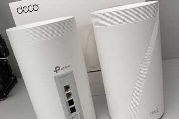 TP-Link Deco BE85 testé par Geeknetic TP-Link Deco BE85 testé par Geeknetic