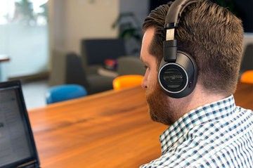 Plantronics BackBeat Pro 2 test par DigitalTrends Plantronics BackBeat Pro 2 test par DigitalTrends