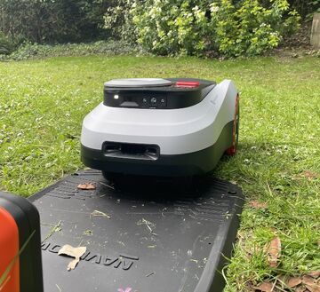 Segway Navimow i2 testé par Tom's Guide (FR) Segway Navimow i2 testé par Tom's Guide (FR)
