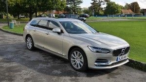 Volvo V90 test par Trusted Reviews