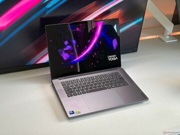 Lenovo Yoga Pro 7i test� par NotebookCheck