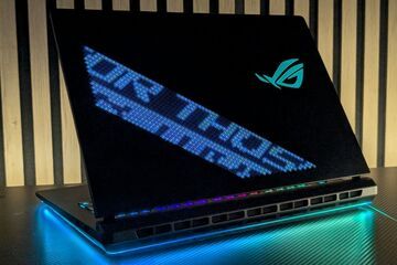 Asus ROG Strix Scar 18 test� par Geeknetic