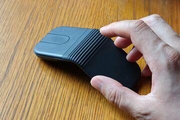 Logitech Mobi Fold reviewed by 01net