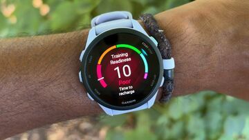 Garmin Forerunner 70 testé par TechRadar Garmin Forerunner 70 testé par TechRadar