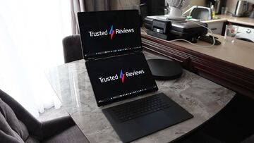 Asus  ROG Zephyrus Duo test� par Trusted Reviews