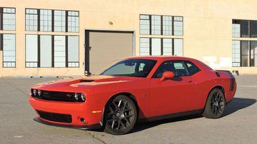 Dodge Challenger test par CNET USA