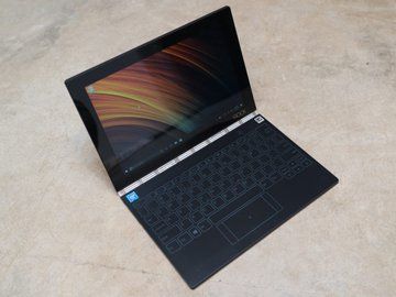 Lenovo Yoga Book test par NotebookReview