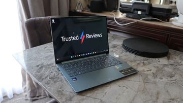 Acer Swift Go 14 AI testé par Trusted Reviews Acer Swift Go 14 AI testé par Trusted Reviews