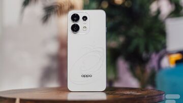 Oppo Reno 16 reviewed by FrAndroid