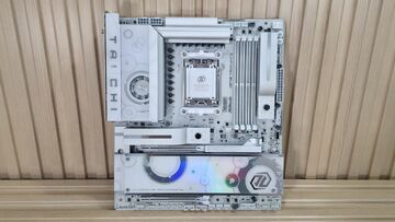 Test Asrock X870E Taichi