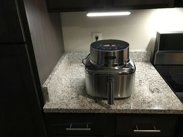 Cosori Smart Air Fryer reviewed by Trusted Reviews Cosori Smart Air Fryer reviewed by Trusted Reviews