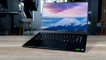 Razer Blade reviewed by Les Num�riques