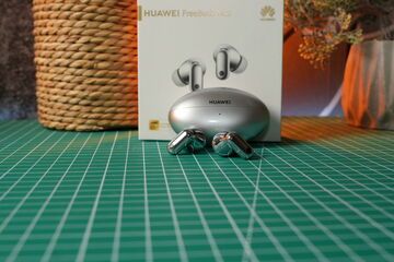 Huawei FreeBuds Neo testé par Basic Tutorials Huawei FreeBuds Neo testé par Basic Tutorials