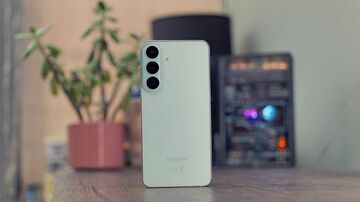 Samsung Galaxy S26 FE test� par Tech Advisor