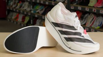Adidas Adizero Adios Pro testé par RTings Adidas Adizero Adios Pro testé par RTings
