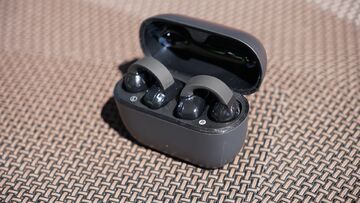 Sennheiser Accentum testé par Trusted Reviews Sennheiser Accentum testé par Trusted Reviews