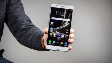 Asus ZenFone 3 Ultra Review: 2 Ratings, Pros and Cons