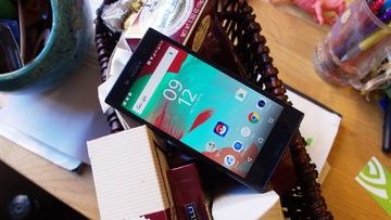 Sony Xperia X Compact test par TechRadar Sony Xperia X Compact test par TechRadar