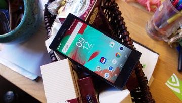 Sony Xperia X Compact test par TechRadar