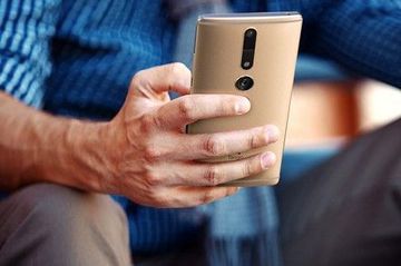 Lenovo Phab 2 Pro test par DigitalTrends Lenovo Phab 2 Pro test par DigitalTrends