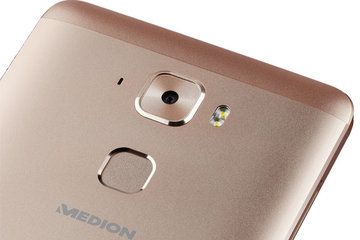 Medion X5520 Review: 1 Ratings, Pros and Cons