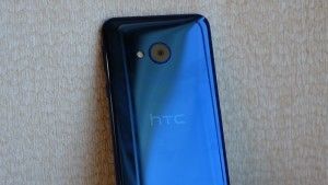 Test HTC U Play