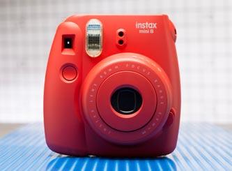 Fujifilm Instax Mini 8 test par PCMag Fujifilm Instax Mini 8 test par PCMag