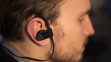Beats Powerbeats3 test par TechRadar Beats Powerbeats3 test par TechRadar