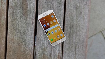 Samsung Galaxy A3 2017 test par TechRadar Samsung Galaxy A3 2017 test par TechRadar