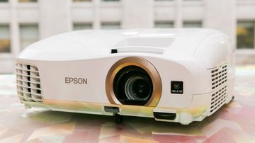 Test Epson Home Cinema 2045