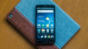 ZTE Blade V8 Pro test par TechRadar ZTE Blade V8 Pro test par TechRadar