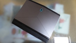 Alienware 13 R3 test par Trusted Reviews