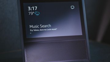 Amazon Echo Show test par CNET USA Amazon Echo Show test par CNET USA