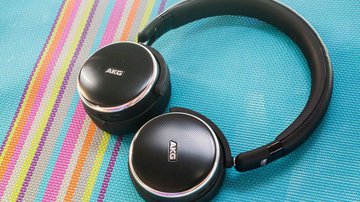 AKG N60NC test par CNET USA