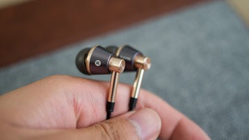 1More Triple Driver In-Ear test par TechRadar