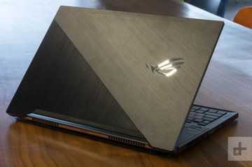 Asus ROG Zephyrus GX501 testé par DigitalTrends Asus ROG Zephyrus GX501 testé par DigitalTrends